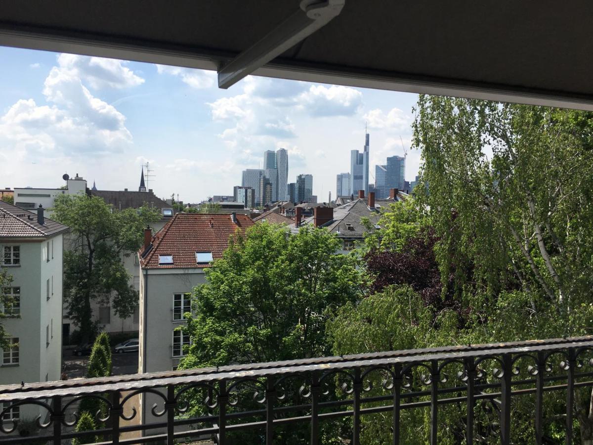 Skyline Frankfurt Hotel Франкфурт на Майн Екстериор снимка